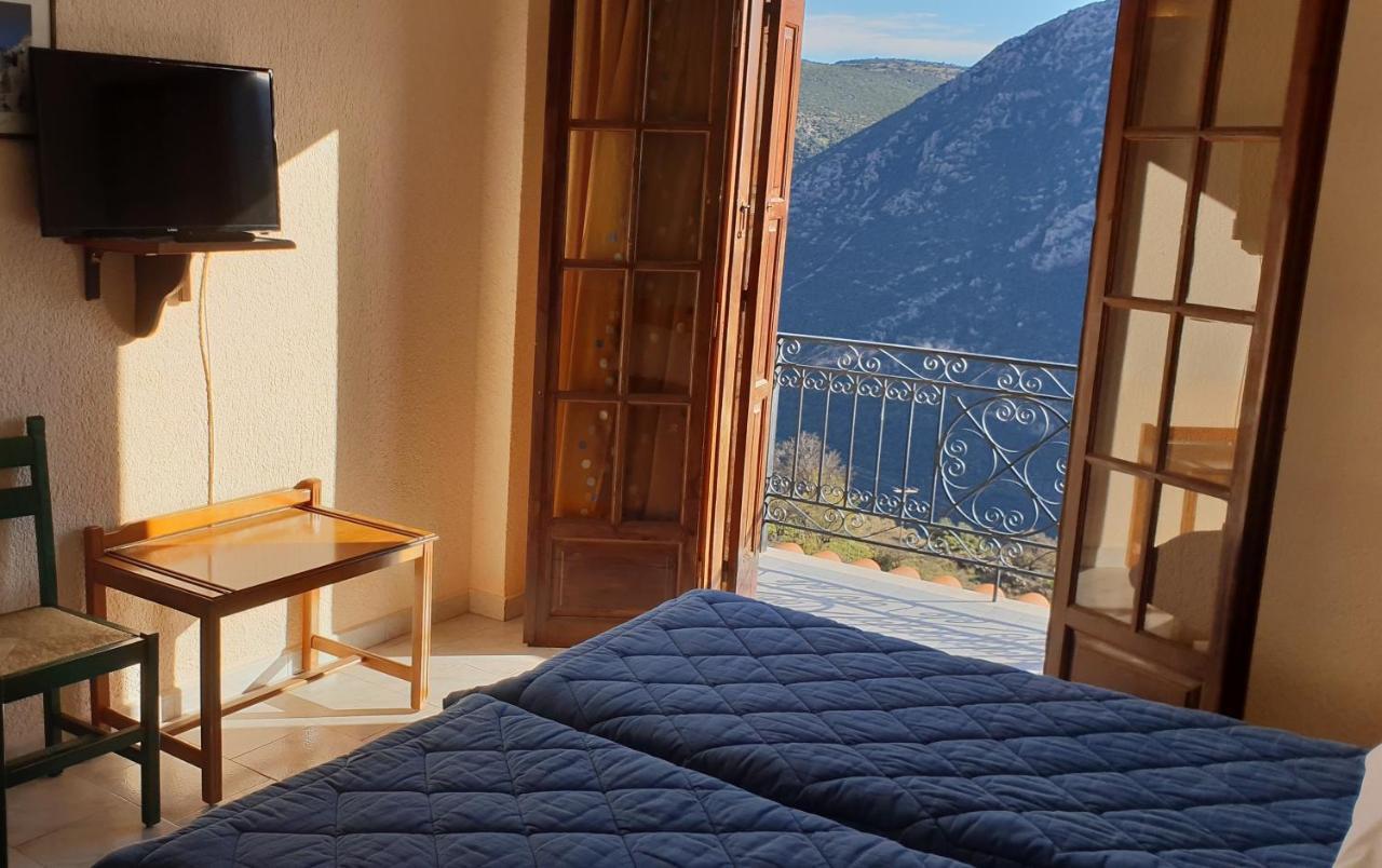 Apollo Hotel Delphi Exterior photo