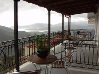 Apollo Hotel Delphi Exterior photo